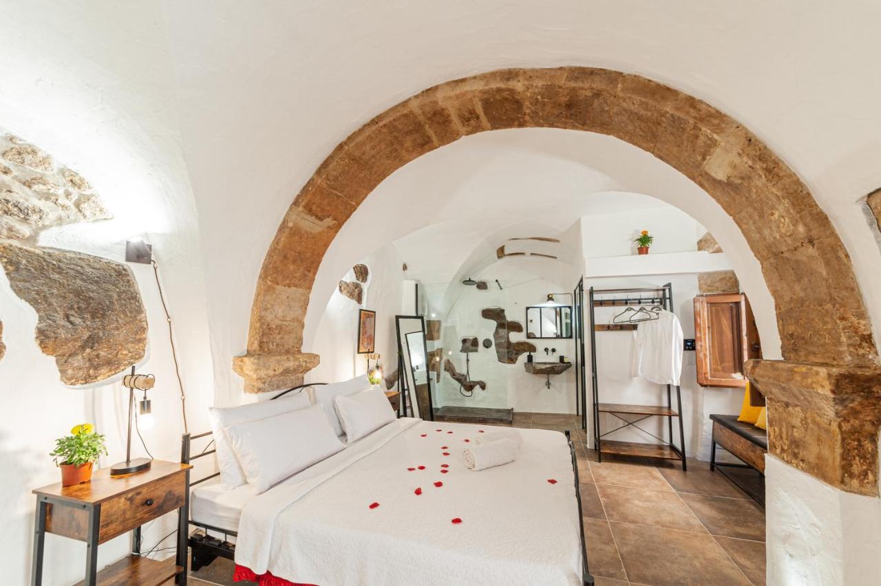 Romantic Loft With Jacuzzi In The Castle Castelsardo Zewnętrze zdjęcie